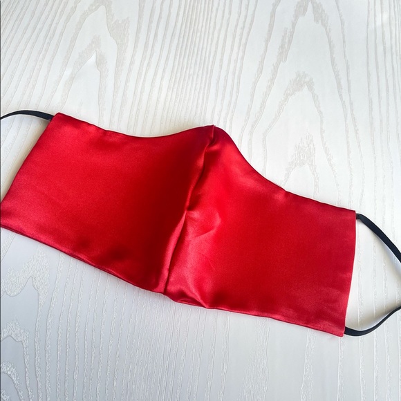 Red Double Satin Mask with Adjustable Straps, Formal Masks, Date Night, Party - Picture 2 of 3
